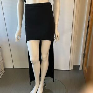 Halston high low long black skirt side zipperr size small 0
